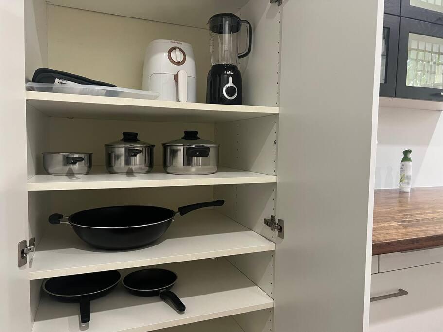 3-bedroom House With Cute Patio Explore Dc On Foot * Washington