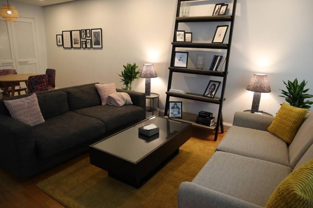 3-bedroom House With Cute Patio Explore Dc On Foot * Washington
